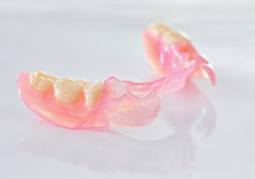 かほく市の歯医者、かほくスクエア歯科口腔外科で、入れ歯治療